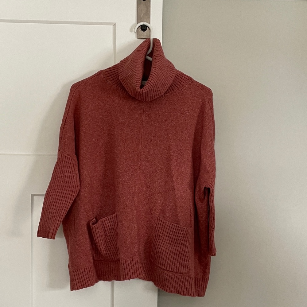 LOFT Women's Turtleneck Sweater - mauve color